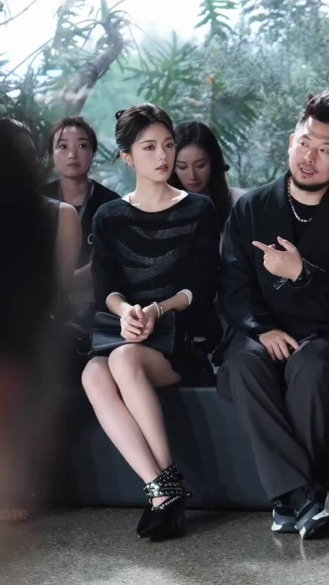 我女看秀状态完全是神爱世人