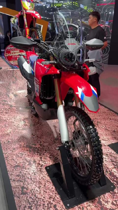 本田CRF250 Rally亮相本届摩博会，会引进吗？
