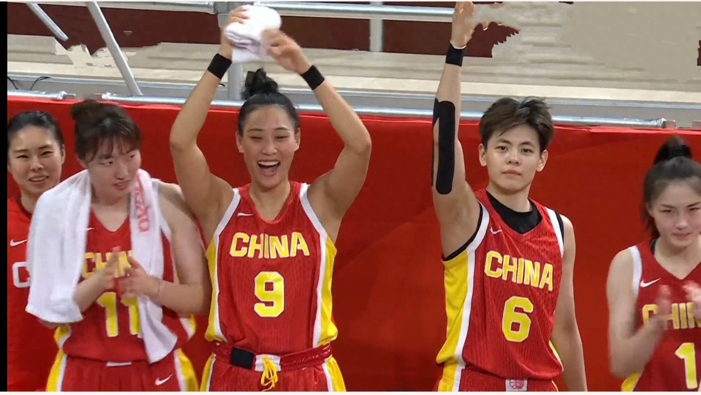厉害！中国女篮半场领先泰国29分！亚运会：杨舒予13分，孙宇8分