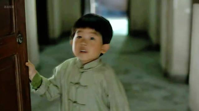 江德福和安杰首次串门，王秀娥因为两个暖壶打孩子 父母爱情 江德福安杰推荐