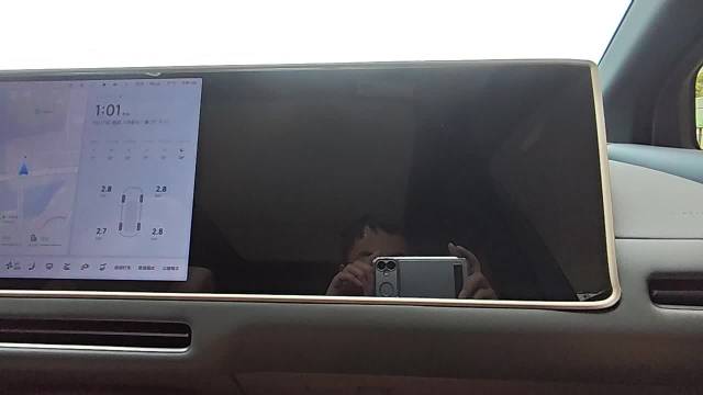 理想i6 刚满月 开空调就会啪嗒啪嗒的响 这是正常的吗