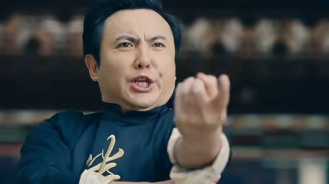 人生如拳，就算挨揍，也要敢喊一句：你过来呀