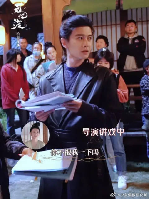 记得要抱抱每一个人呀！