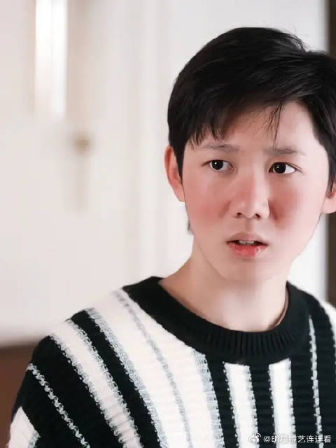 玛丽去十五家写作业，在杨明彪面前撩得十五脸爆红