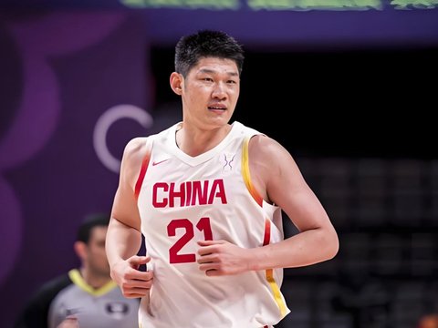不得不说，打五号位，胡金秋的作用，远不如周琦、王哲林！