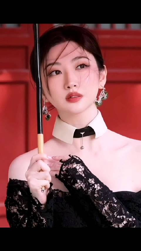 景甜粉丝深夜签到送晚安，甜筒承诺一直陪伴
