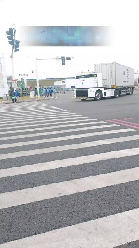 2030 干线货运：实现仓到仓自动驾驶落地零碳货运 自动驾驶