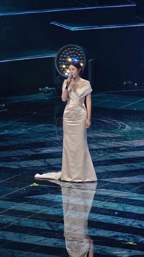 曾黎，古力娜扎，李一桐，文咏珊4位美女都好养眼啊