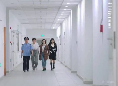 我在他乡挺好的：三姐妹见晶晶最后一面