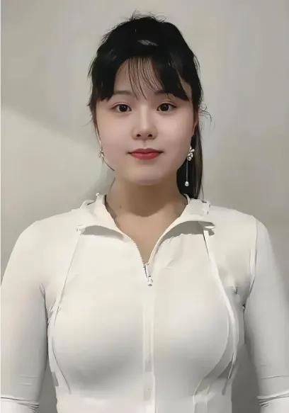 全网笑她跑去美国坐板凳，如今413万奖金+历史代言打脸谁？