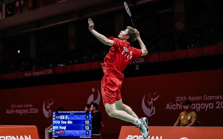 亚运会：国羽3-2险胜韩国晋级！石宇奇苦战逆转，翁泓阳一锤定音