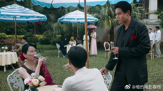 姑妈追小男友，彭于晏捣乱，有点碍事
