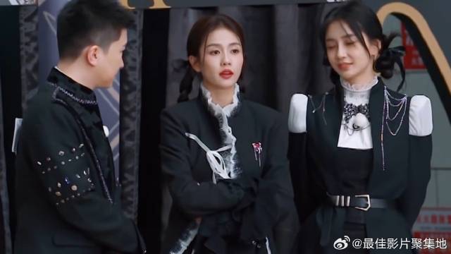白鹿只是问了姚译添一个问题 张大大立马锁定她就是卧底，连线索都不找