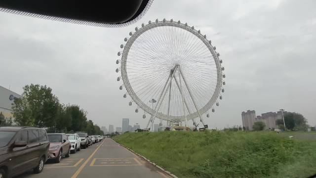 不用赶行程，也不用跑很远，近郊西山里的风景，就足够消除平日里的疲惫…
