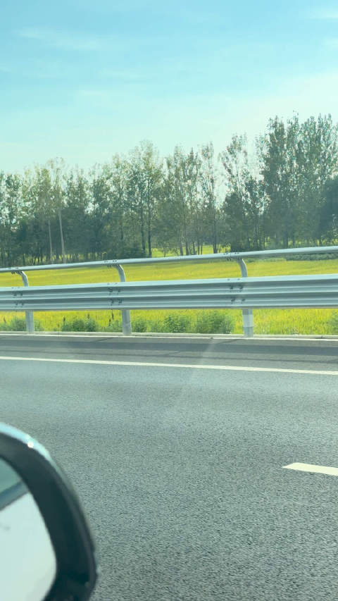 理想L6穿行江苏，小麦变水稻日行千里