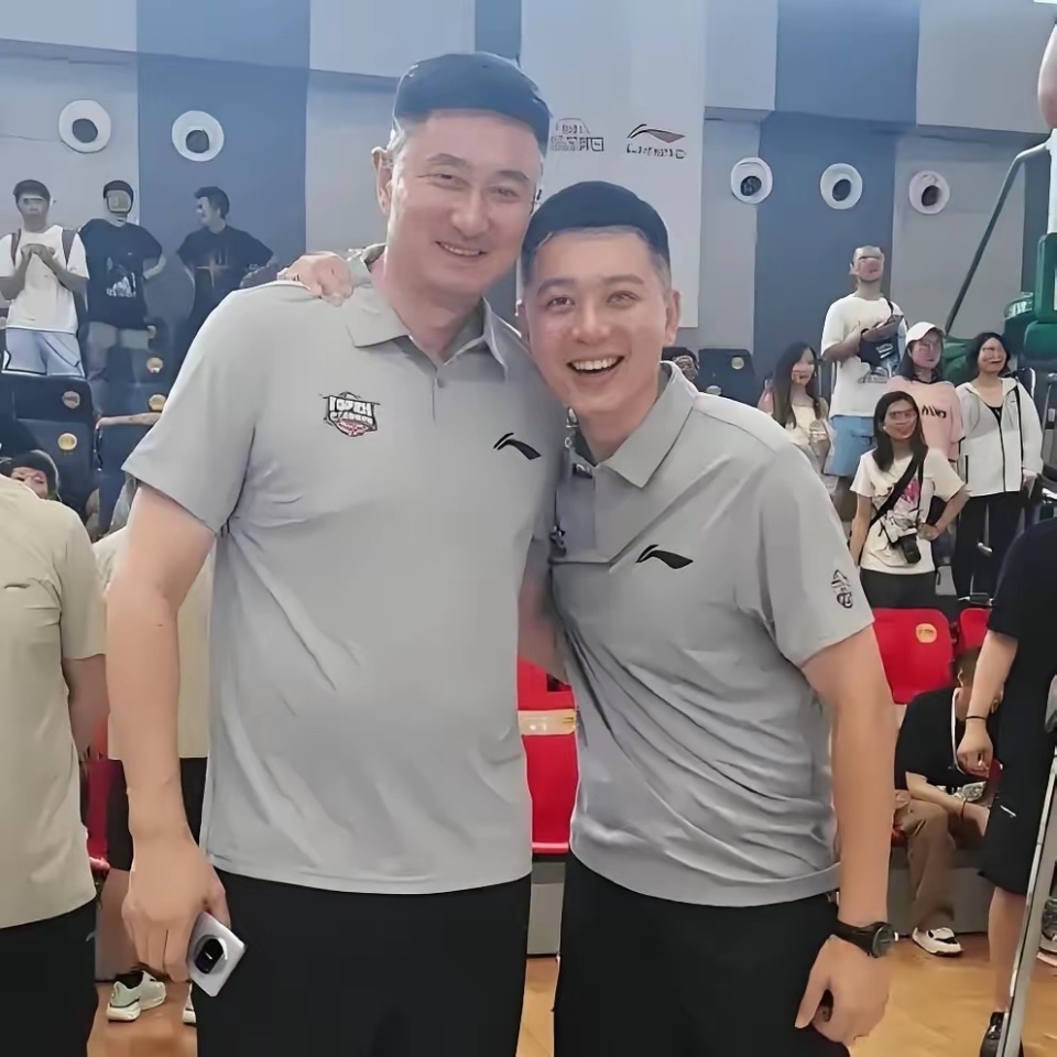 媒体人看好杜锋杨鸣执教中国男篮：他们都比郭士强能力强，事业型男人
