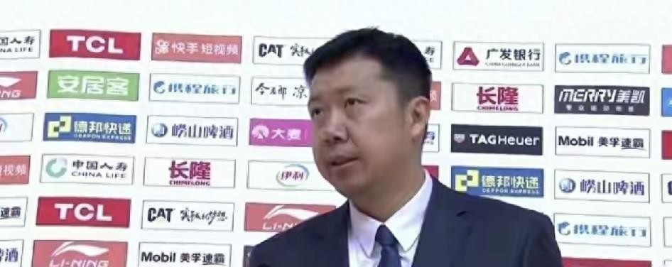 王治郅点破男篮输球症结：不是不努力，为何一遇高强度就不会打？