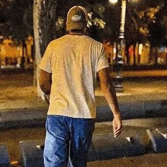 凌晨5点在马德里遭球迷一路跟随，罗德里求助警方才脱身