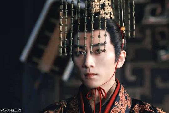 秦谜：《秦谜》全员熟脸，我那迷人的老祖宗终于登上大银幕啦！