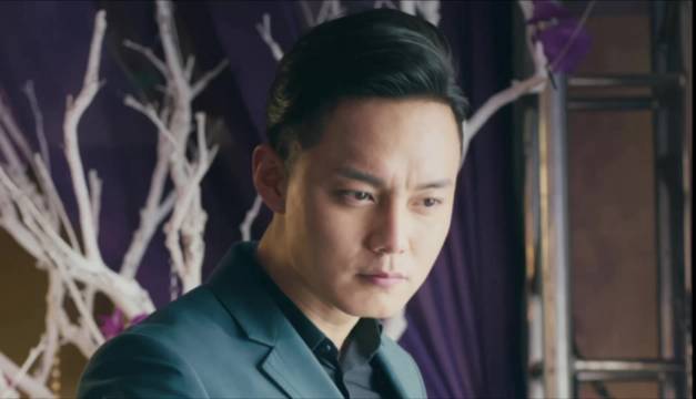 夏洛特烦恼袁华名场面，秋雅婚礼即兴作诗只身赴宴鸡毛装