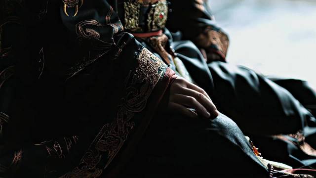 看完这个视频打算给秦谜几集机会 上次看陈晓的剧还是梦华录…
