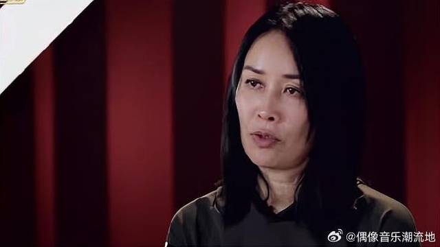 虽然那英舞蹈不行，但是声乐老师看到她都得喊一声那姐！