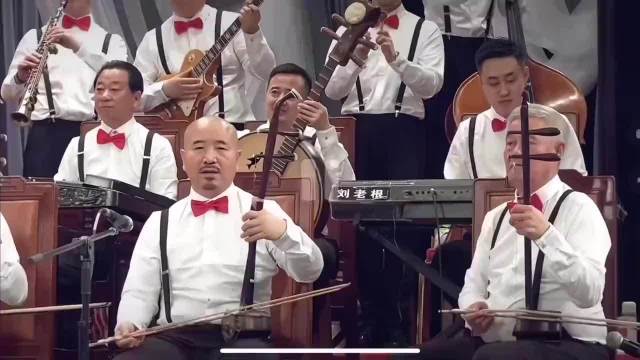 赵家班不养闲人，全场应该只有文松的工作我能胜任！