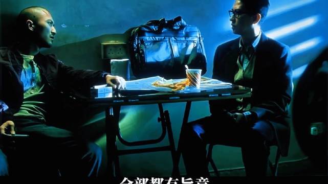 你以为线人只是电影里的角色？看完才知道