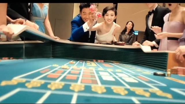 当年想到这个运镜的人真是个天才！