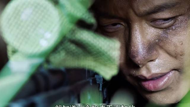 女观察手想取代王牌狙击手，没想到一番比试下来输的极惨 ！