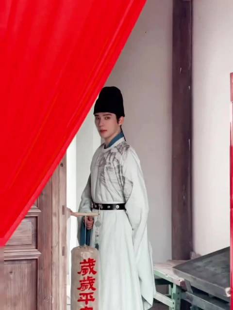 “陌上人如玉，公子世无双”王安宇爱奇艺中秋物料期待一念江南