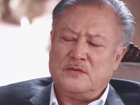 余非亲姥爷最爱她，品格遗传自杨老爷子