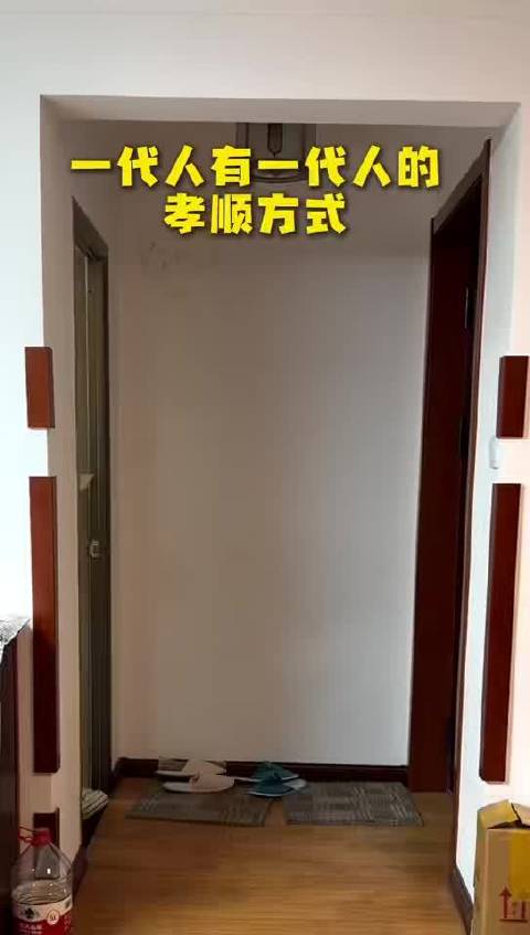 尤浩然开小鹏G9L带姥姥采购过中秋，智能功能获赞