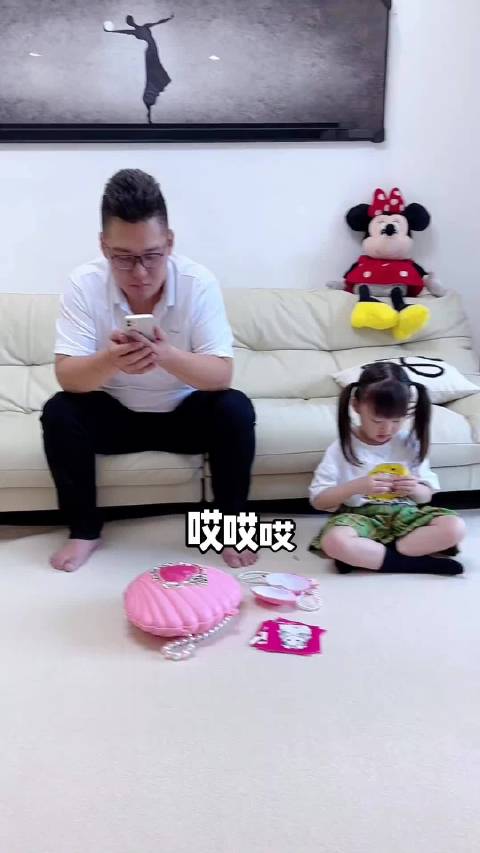带着暖宝，饭钱省了，开着帝豪lhip ，油钱也省了，这下妈妈的腰包越来越鼓了