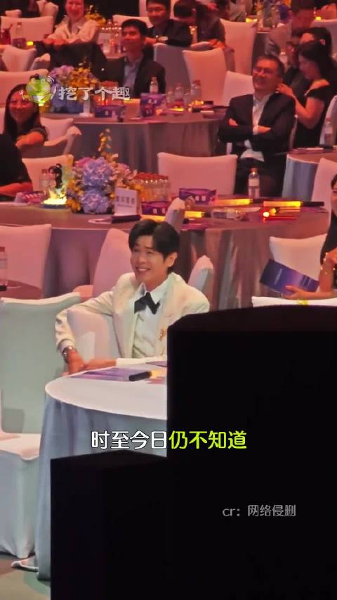 一场晚会下来笑料多到笑不完 湾区升明月
