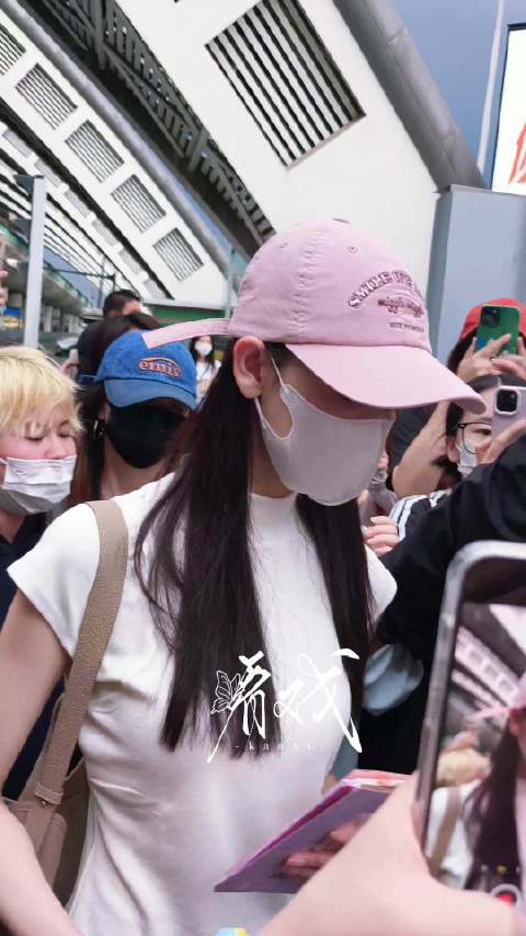 陈瑶小姐姐回成都了，本人好温柔啊