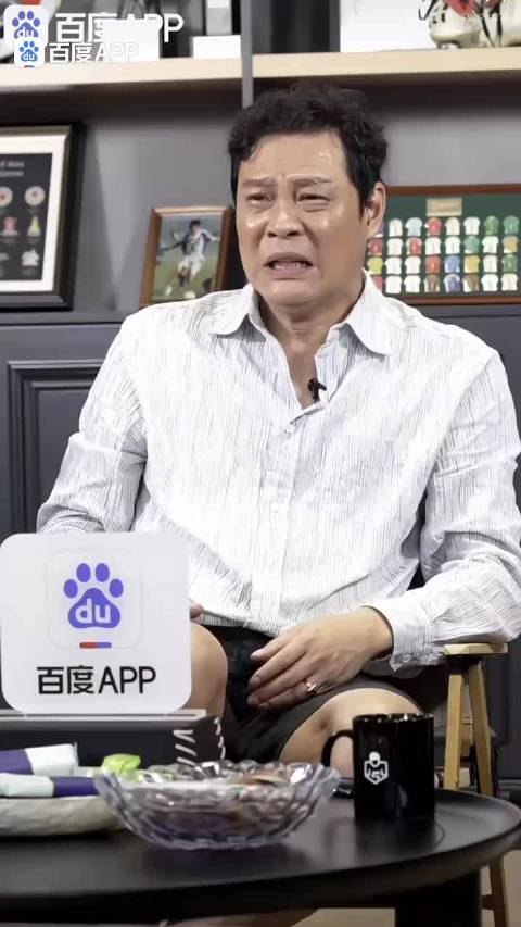 范志毅称王钰栋踢球风格似三笘薰
