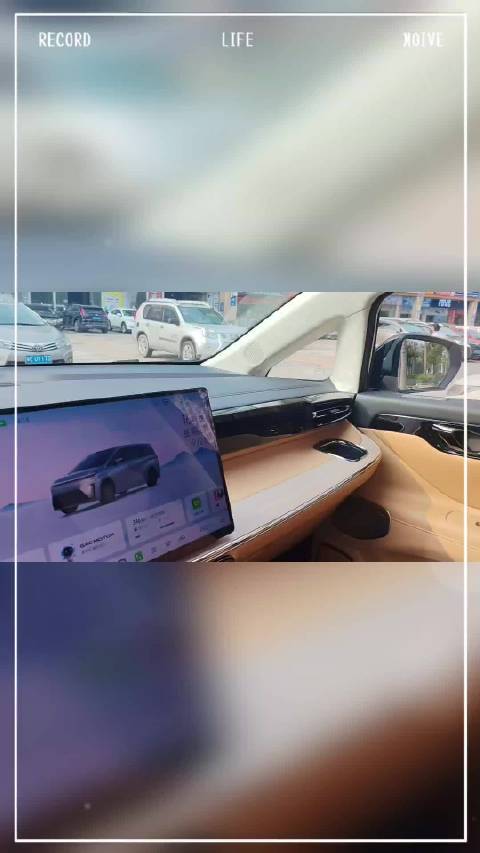 传祺的洗车治愈瞬间，天气不错适合洗车