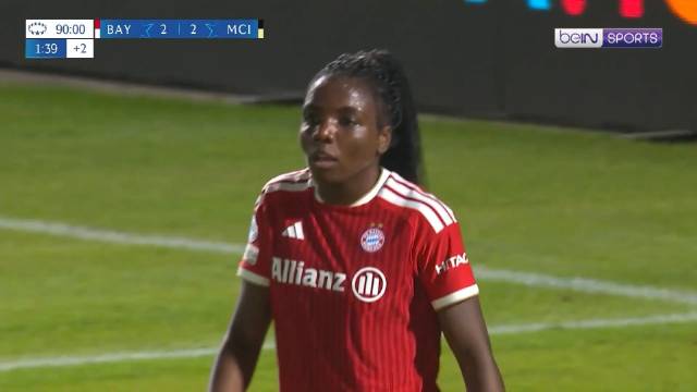 拜仁慕尼黑女足2-2曼城女足，格温，瓦姆泽破门 足球