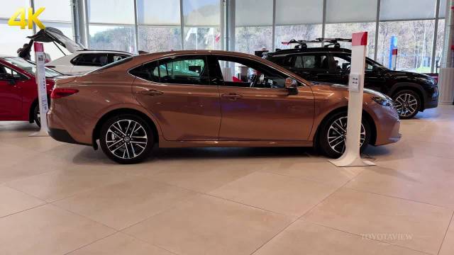 2026 Toyota Camry Hybrid XLE -这颜色的凯美瑞真好看！