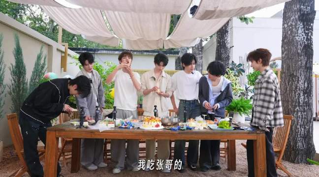 无法从给定内容生成合规新闻标题