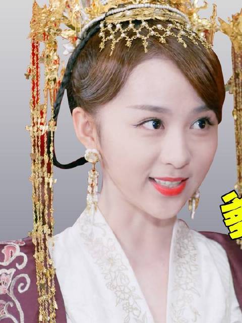 并非由公主晋升为太后，而是上演了一场反向蜕变