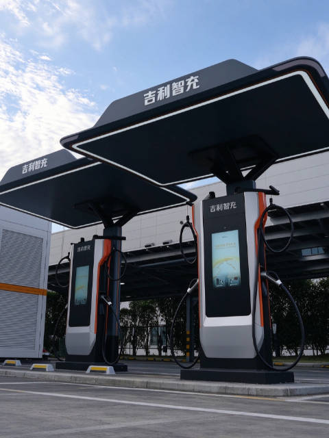 更快更好更安全!吉利全球新一代AI智充发布，全新银河E5重磅上市
