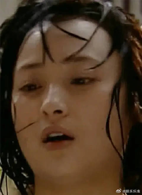 女儿一双棉袜子，坑了老爹三十万两白银