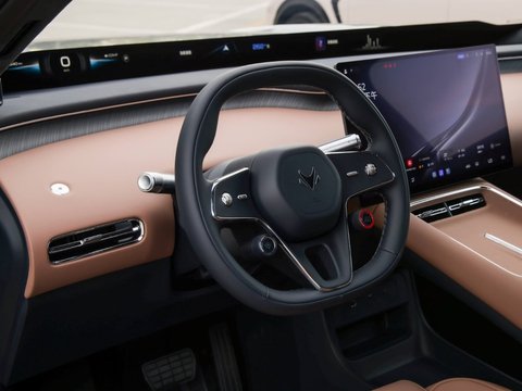 15万预算买新能源SUV，极狐阿尔法T7电池够踏实