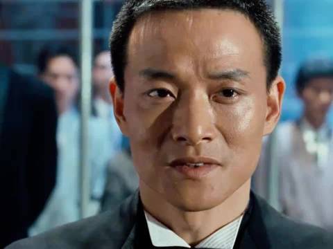 赌神为了给妻儿报仇，不惜押上全部身家，可殊不知对手却再次出了阴招
