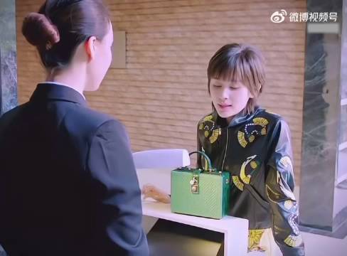 曲筱绡为帮樊胜美出气，教训物业小姐姐，都不带手软的！