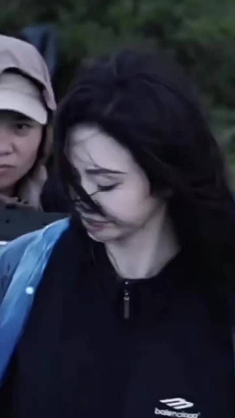 那天风很大…… （明天中秋了姐姐你会出现吗）