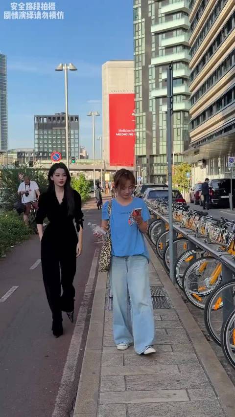 孙怡姐姐不愧是“七抖一”，又来给大家演小品了