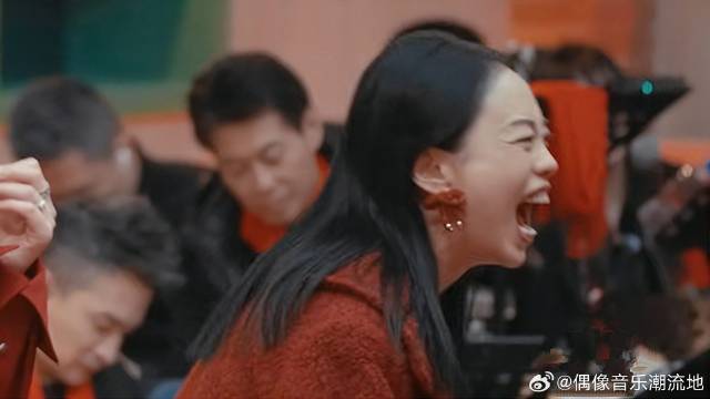 当谭维维遇上陈楚生，场面瞬间控制不住，笑到接不上气！